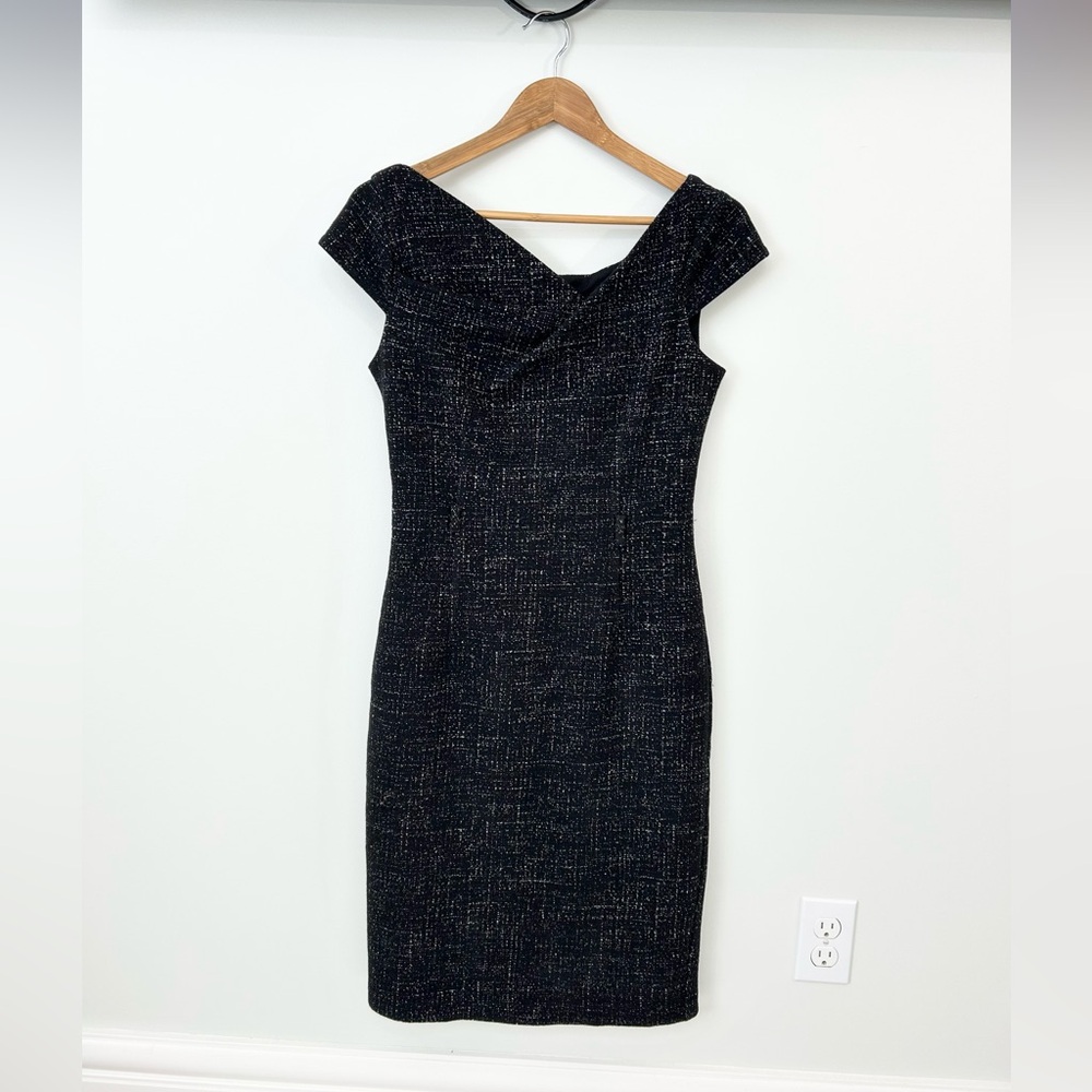 Le Chateau Asymmetrical Neckline Elegant Black Dress - Picture 4 of 14